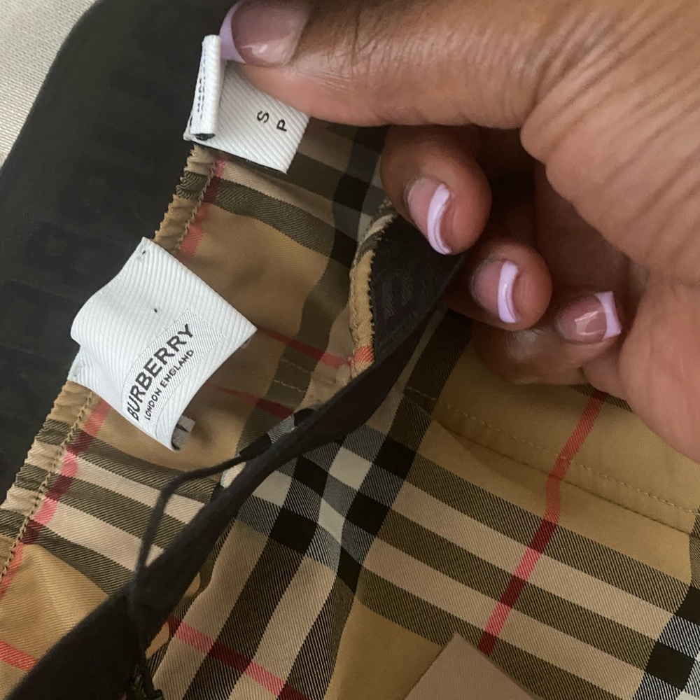 Burberry archive check leggings, worn once, no tag but basically new